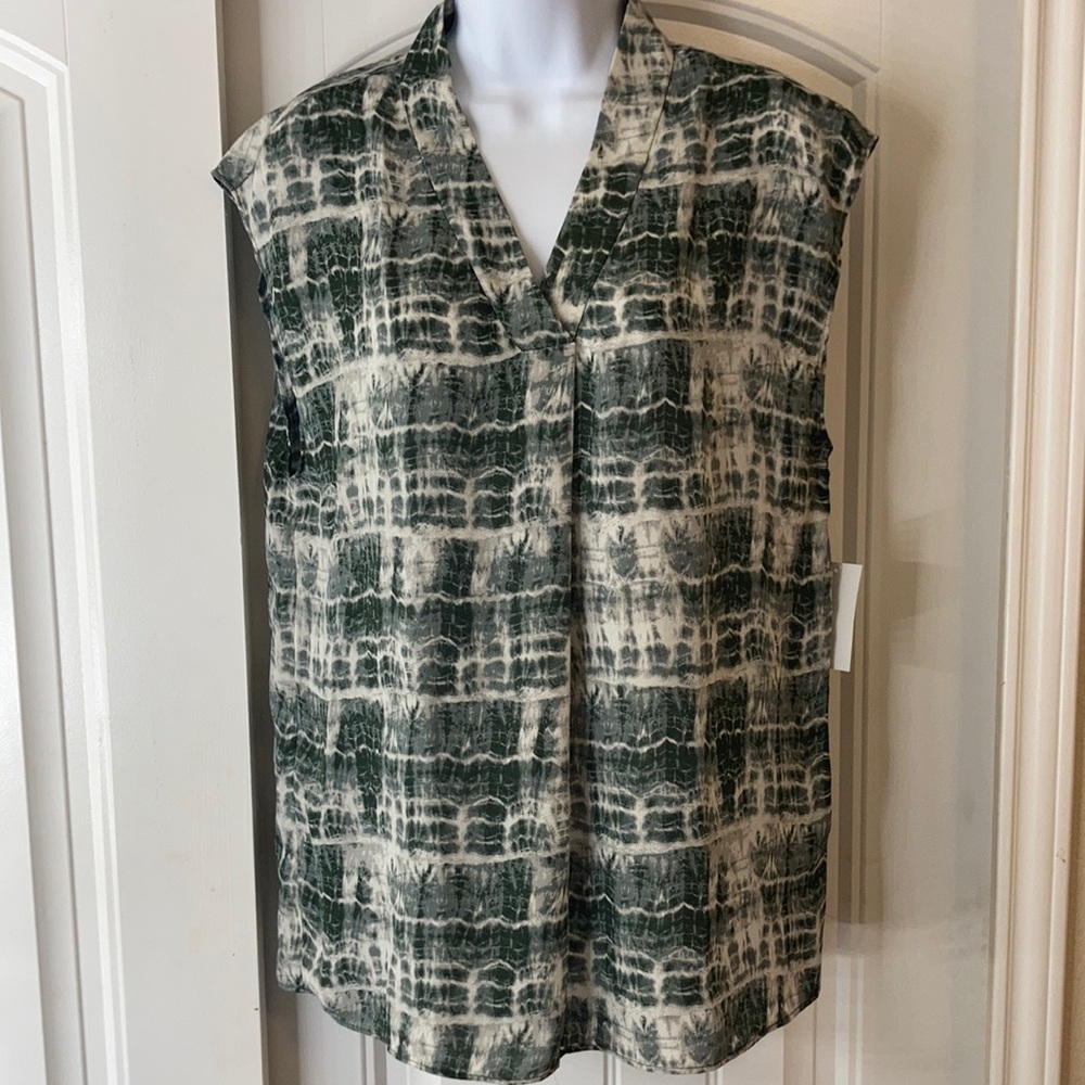 H Halston Women’s Shoulder Blouse